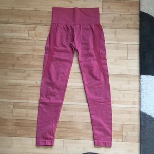 NVGTN Hot Pink Seamless Leggings